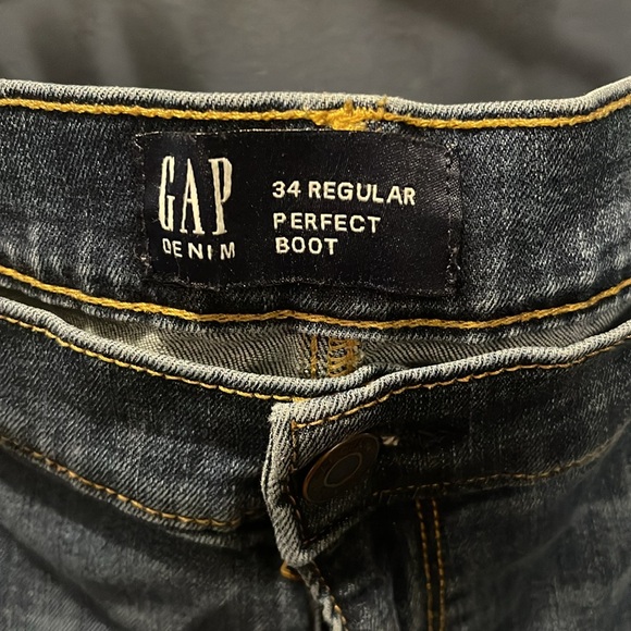 Gap denim 34 regular perfect boot - Picture 3 of 3